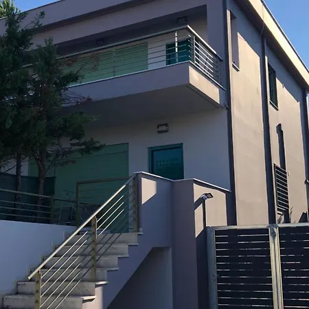 - Luxury Sea “roberta” 66m2 Apartment *
