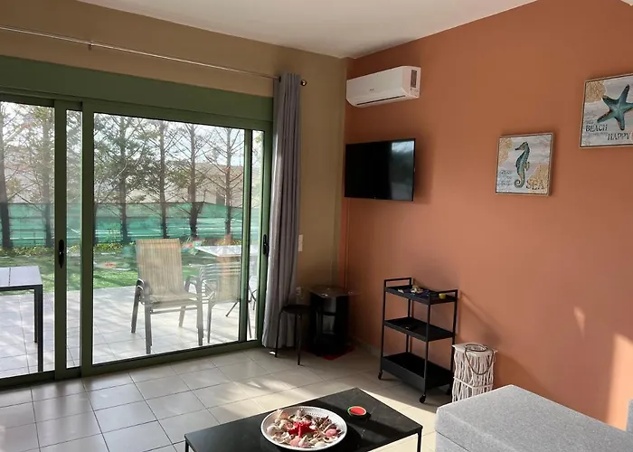 Apartman Kakovatos - Luxury Sea “roberta” 66m2 Kakóvatosz